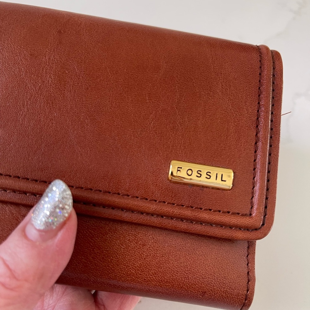 Fossil Tan Leather Clutch - Picture 2 of 11